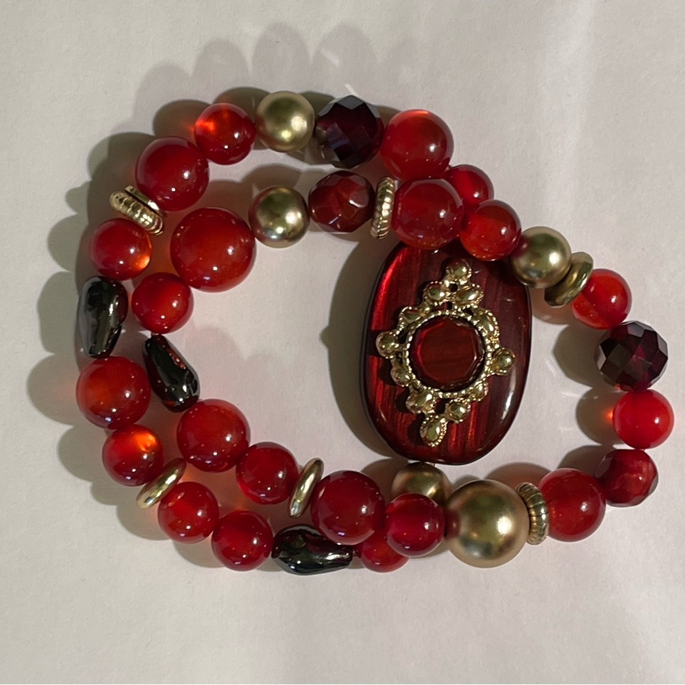 🤑🤑🤑 5 FOR $35 🤑🤑🤑 Beautiful Beaded Bracelet Set Red